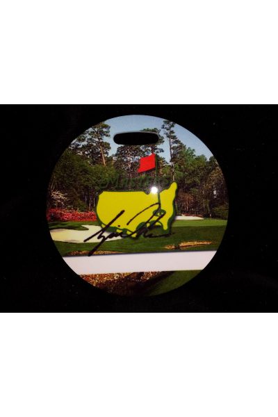 The Masters Golf Bag Tag Tiger Woods Facsimile Signature Very rare Circa 1997