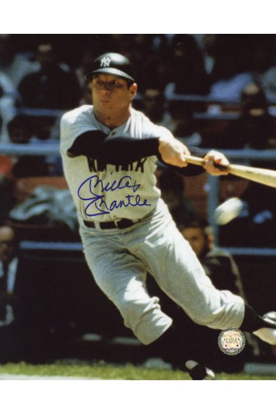 Mickey Mantle Signed 8x10 Photo Autographed Bunting color