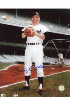 Mickey Mantle Signed 8x10 Photo Autographed with Glove