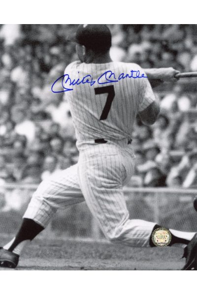 Mickey Mantle Signed 8x10 Photo Autographed Hitting at plate