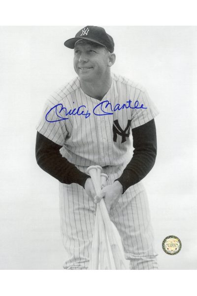 Mickey Mantle Signed 8x10 Photo Autographed Leaning over with Bats