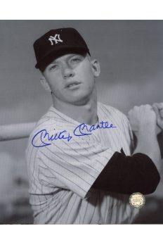 Mickey Mantle Signed 8x10 Photo Autographed Posed Swing