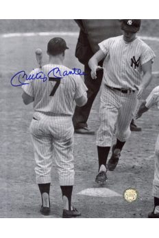 Mickey Mantle Signed 8x10 Photo Autographed Shaking hands at home