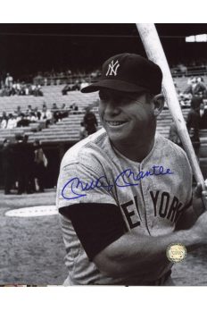 Mickey Mantle Signed 8x10 Photo Autographed Posed batting left smiling