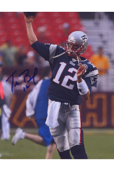 Tom Brady 8x10 Photo Signed Autograph Patriots Throwing Blue Jersey