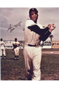 Willie Mays 8x10 Photo Signed Autograph COA HOF Giants Posed Swing
