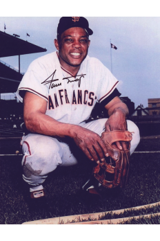 Willie Mays 8x10 Photo Signed Autograph COA HOF Giants Squatting with Glove